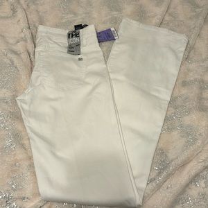 Joe’s White Boot cut Jeans, High Waist Icon Fit, stretch, w28